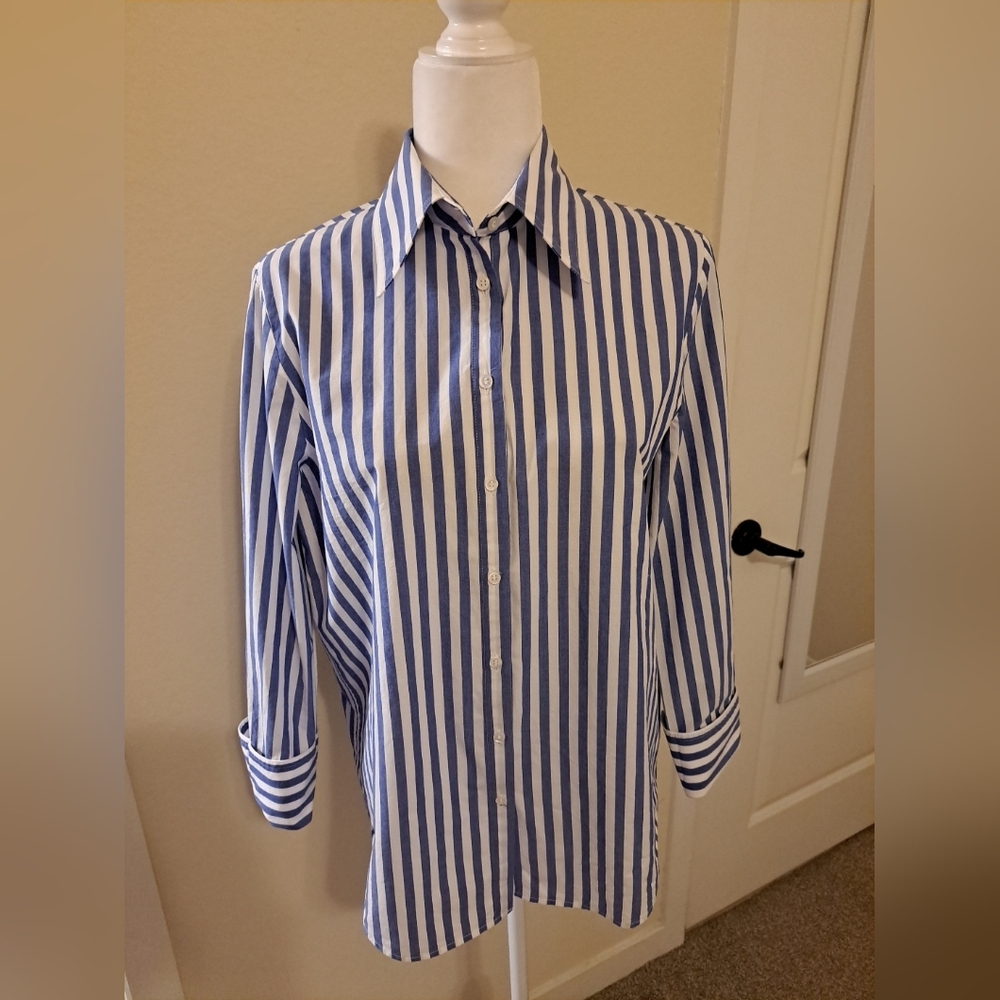 Banana Republic Buttonshirt Womens Sz S Striped EUC
